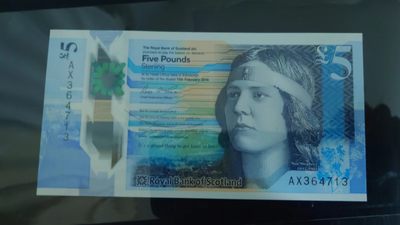 【世界钱币】精选微拍第85期暨2023年第三十二期 部分卖剩杂货大卖场(欧美洋洲篇) 2016年苏格兰皇家银行5镑 全新绝品