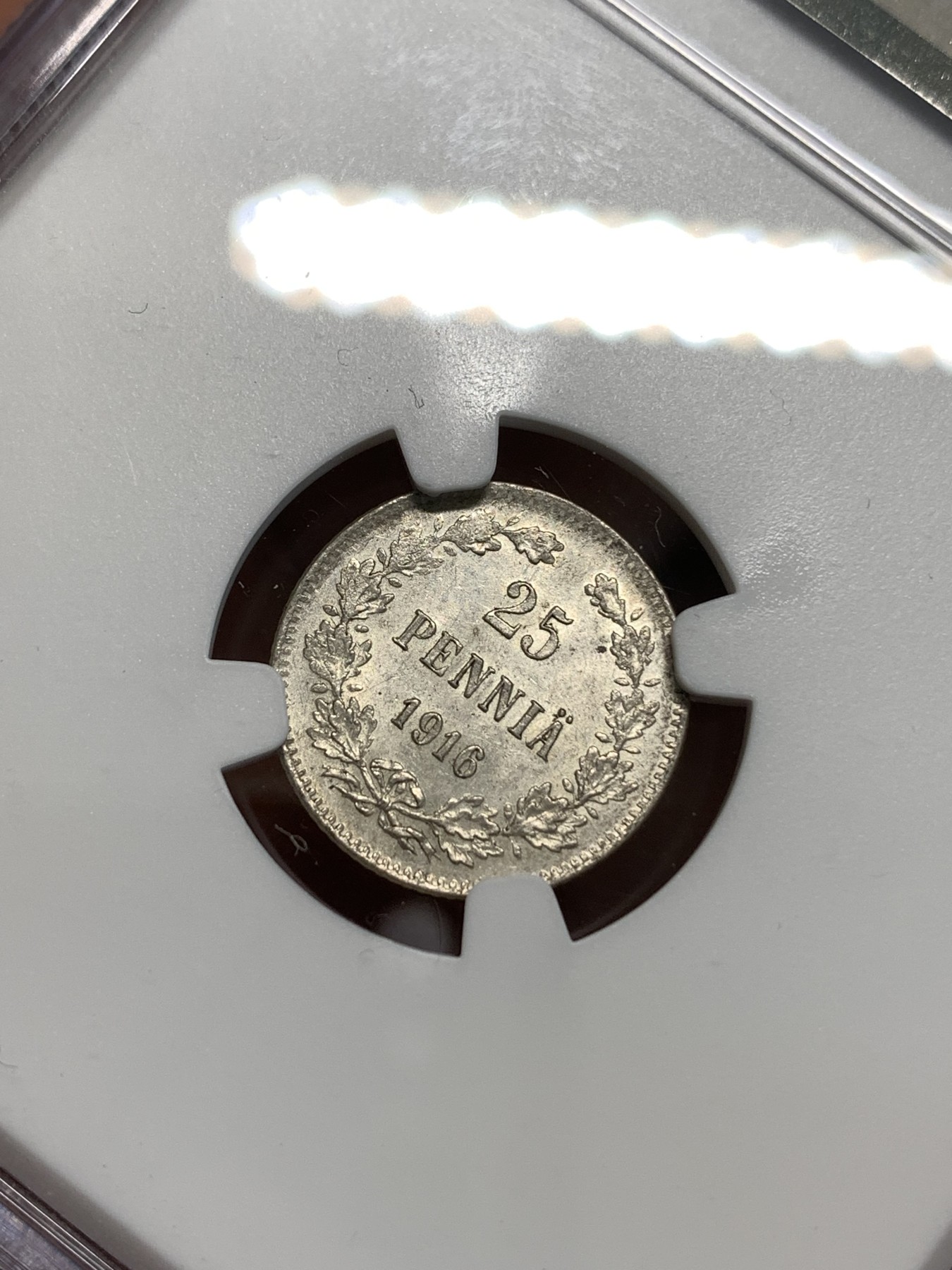 《竞宝斋》第219场-周日，周一 2场 (全场包邮) NGC-MS64 俄属芬兰1916年双头鹰25分银币