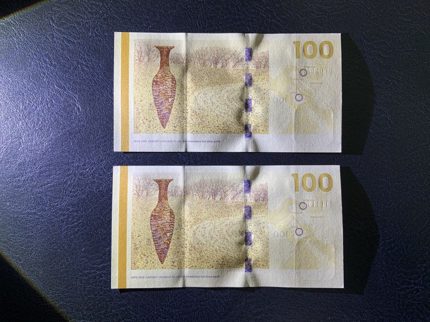 收藏联盟Quantum Auction 第307期拍卖  丹麦2013年100克朗2张 品相全新UNC