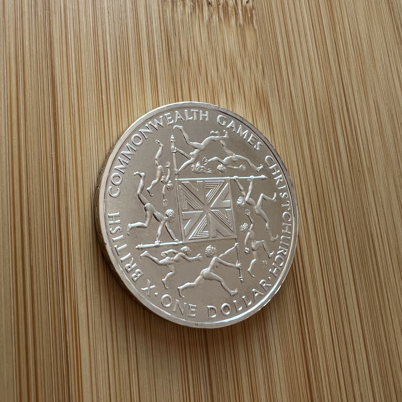 全场顺丰包邮 外国银币 纪念币 套币等  英国1974年英联邦运动会纪念克朗大银币