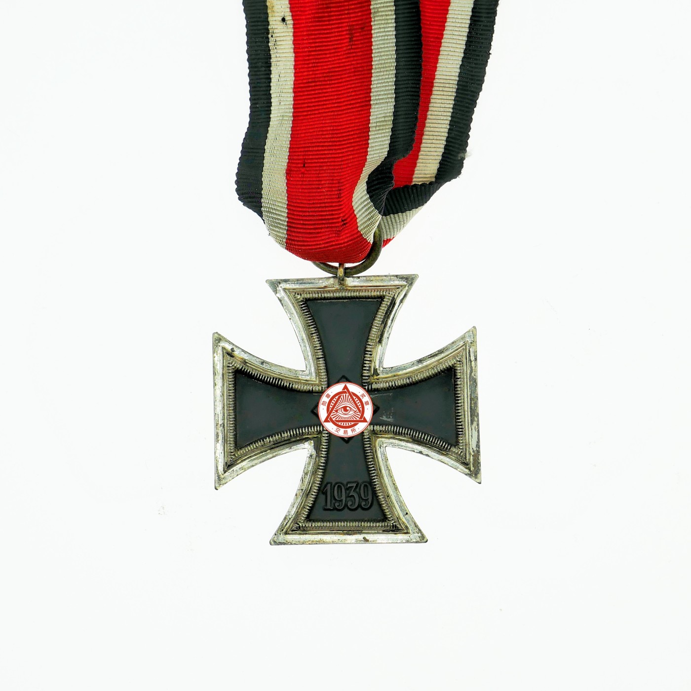勋章奖章交易所12月2日拍卖 德国二级铁十字勋章，白油品相，疑似76厂特征、