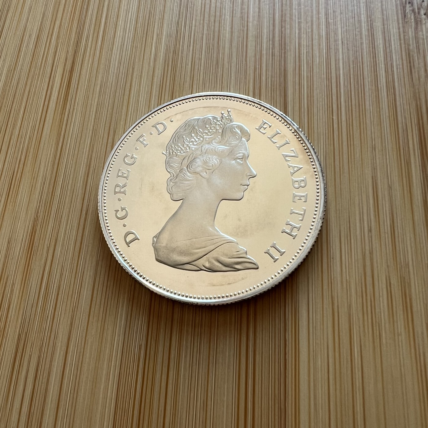 全场顺丰包邮 外国银币 纪念币 套币等  英国1981年 查尔斯王子和戴安娜公主结婚纪念克朗大银币