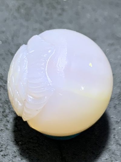 精美亚光高玉化海洋玉髓手工俏色巧雕胖鲤鱼随形圆珠一个！ 精美亚光高玉化海洋玉髓手工俏色巧雕胖鲤鱼随形圆珠一个！