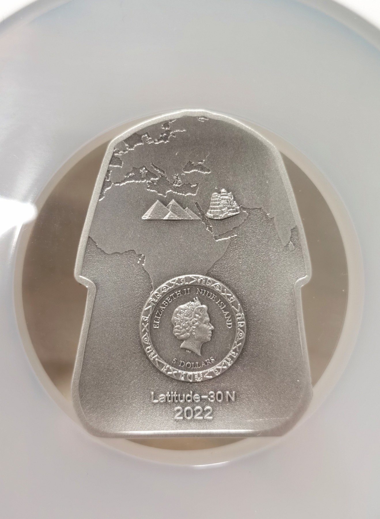 博洋堂【北京钱博会拍卖周】精品专场暨第54期（全场包邮） NGC MS70完美品相 纽埃2022年图坦卡门大银币，发行量333枚，NGC大盒，北纬30度题材