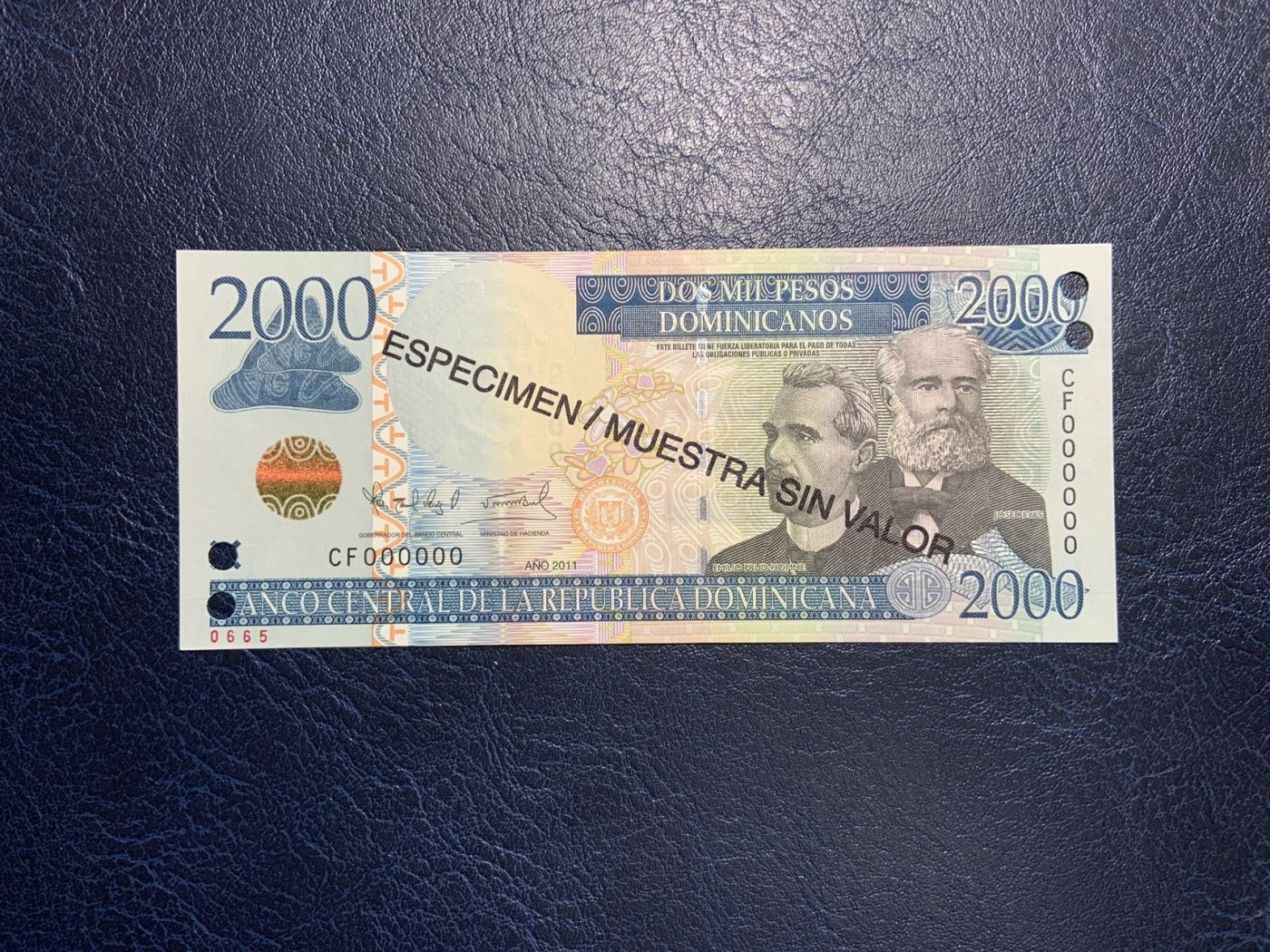 收藏联盟Quantum Auction 第307期拍卖  多米尼加2011年2000比索样票 品相全新UNC