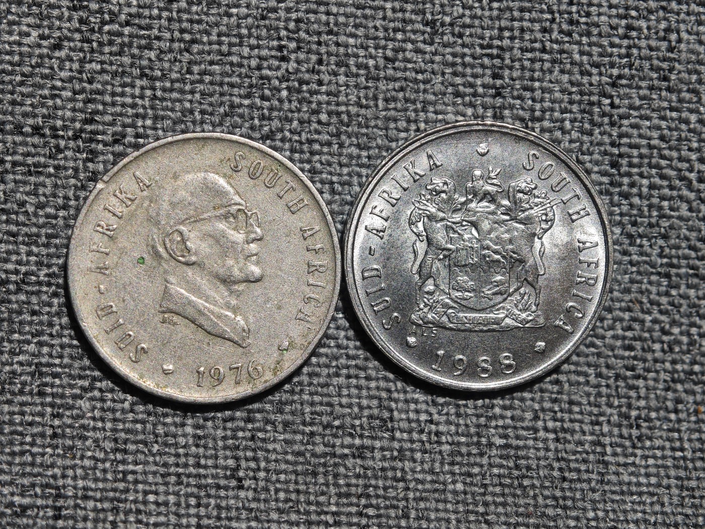 外国硬币收藏店第3期 南非福歇总统、国徽两版5分