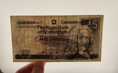 全场一元起拍 各国纸币专场 第43期 2005年苏格兰5镑纸币 号码050598