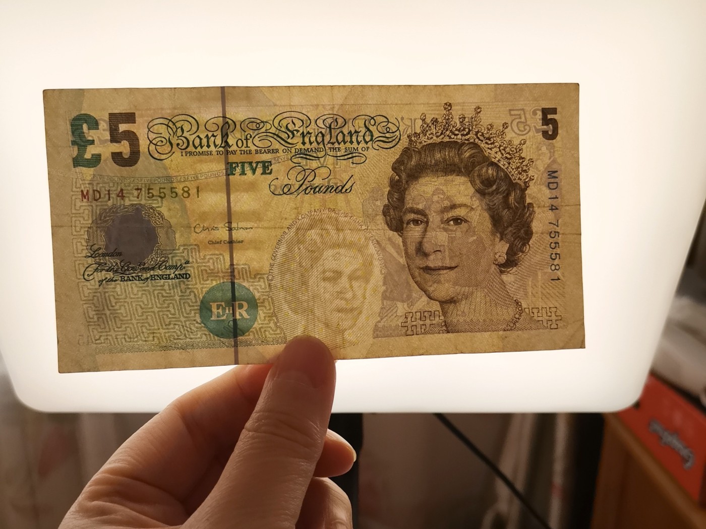 全场一元起拍 各国纸币专场 第43期 英国2002年5镑纸币 豹子号 755581