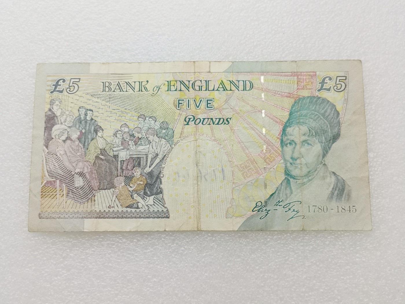 全场一元起拍 各国纸币专场 第43期 英国2002年5镑纸币 有字迹