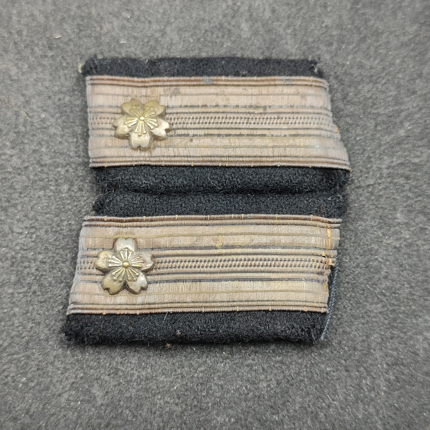 全场0元起拍 第113期 咸鱼国勋章拍卖专场 12月3日（周日）下午6：00开始 原品 日本海军少将 提督 舰队指挥官领章