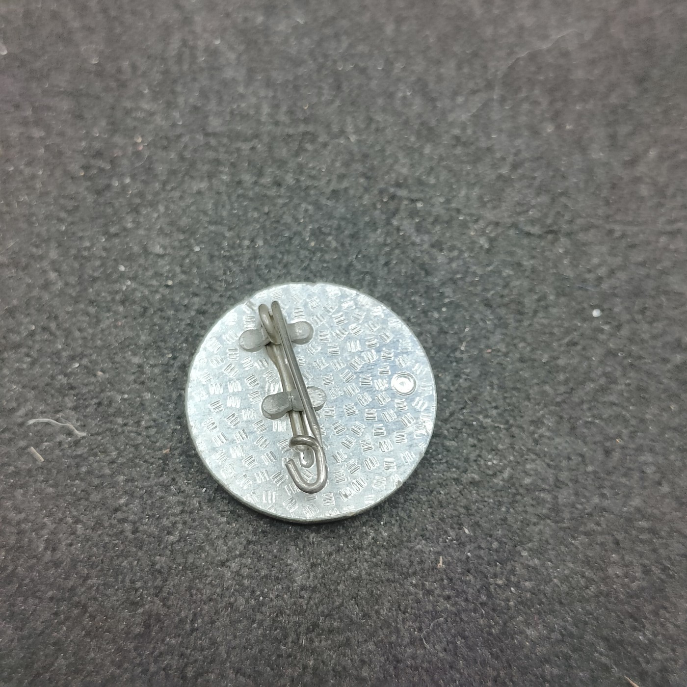 全场0元起拍 第113期 咸鱼国勋章拍卖专场 12月3日（周日）下午6：00开始 东德威廉皮克像章