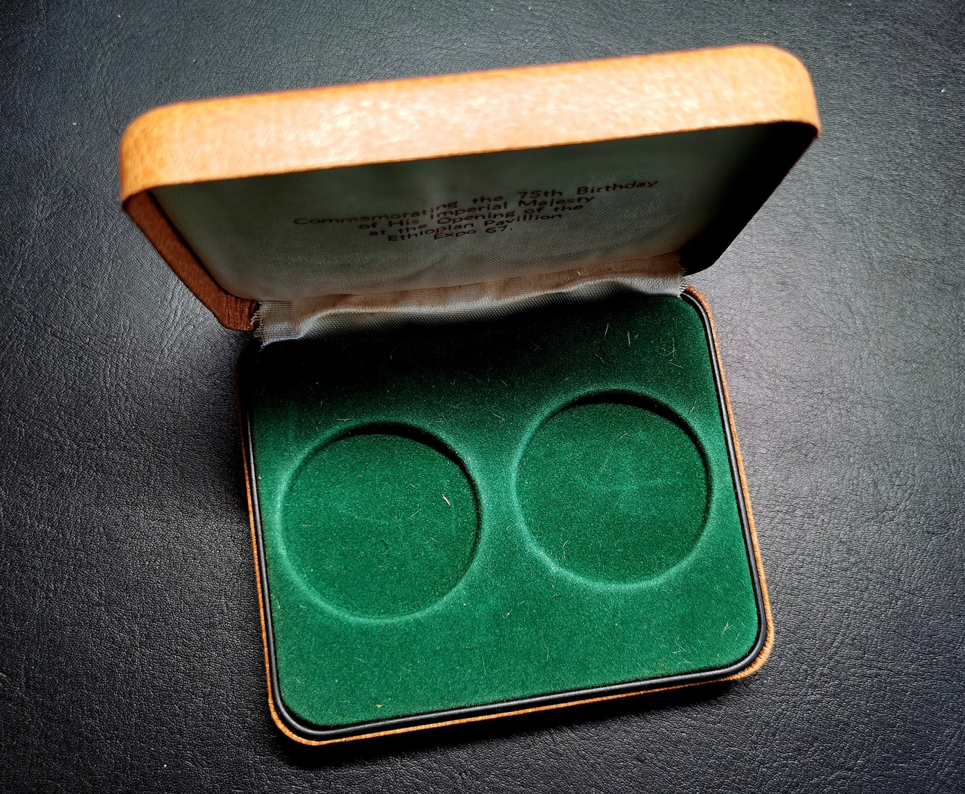 凡希社世界钱币微拍第二百五十六期 荐！1967埃塞俄比亚皇帝赛拉西75寿辰纪念大银精铸NGC-PF67UC两枚装连号原盒稀见！