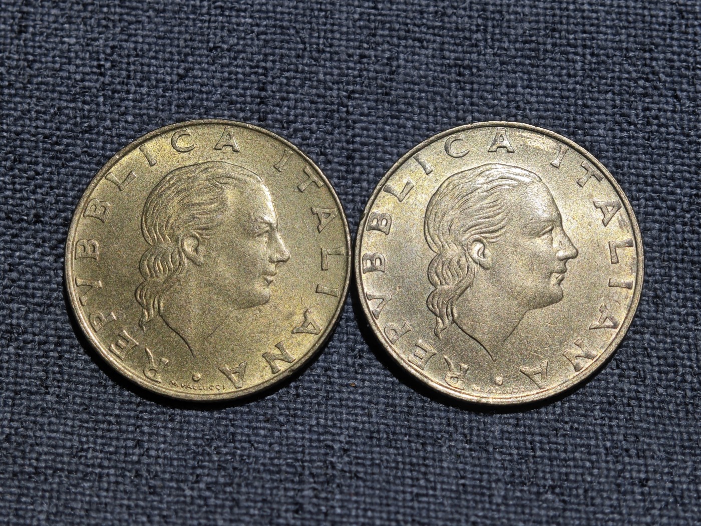 外国硬币收藏店第3期 意大利1994年国家宪兵成立180年200里拉纪念币