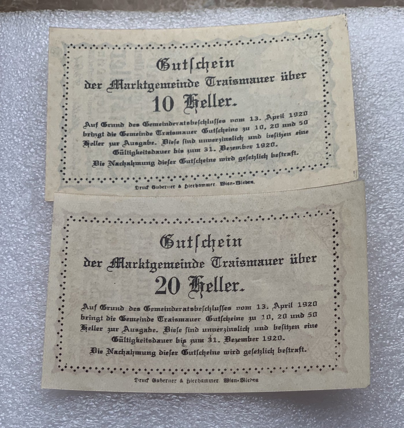 瓶子🏺散币纸币第3期  奥地利德紧时期1920年10-20赫勒纸币2张  稀少