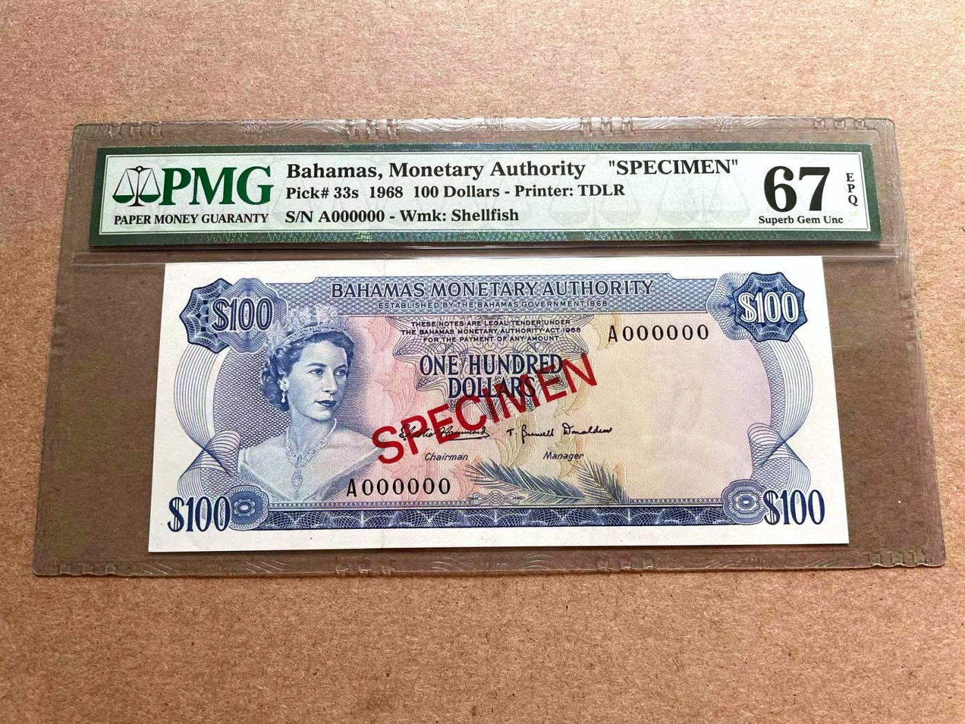 【Blue Auction】✨世界纸币精拍第400期盛典——白金之夜  【冠军分 样钞】巴哈马 1960年100元 大马哈鱼 彩背 女王 最高值 实钞价格太贵 凑套完全替代品 PMG67EPQ 高分 