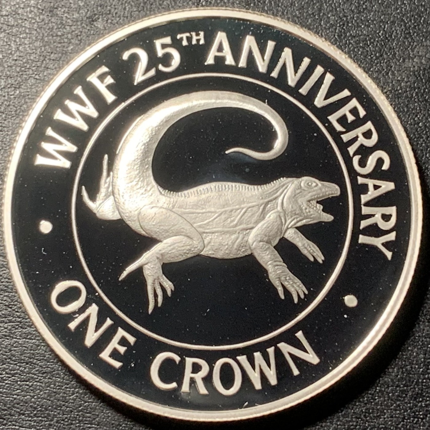 紫瑗钱币——第329期拍卖 特克斯与凯恩斯 1988年 WWF世界濒危野生动物 特克斯巨蜥 1克朗 28.28克 0.925银 精制