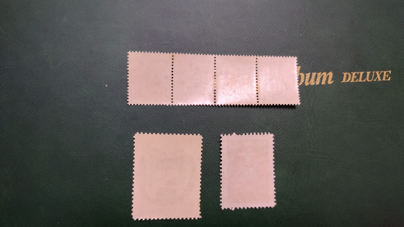 一月邮币社第十期拍卖国际邮票专场 意大利等新票