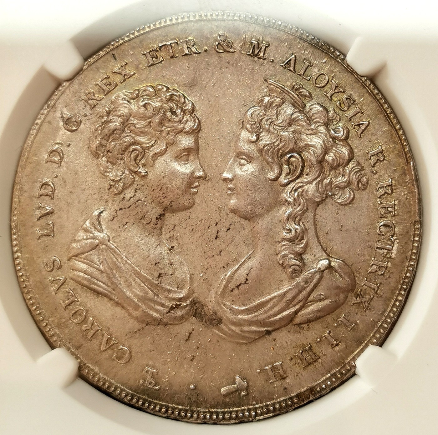 凡希社世界钱币微拍第二百五十六期 荐！1807托斯卡纳母与子10Pao大银NGC-MS62灰彩质感一流少见版本！