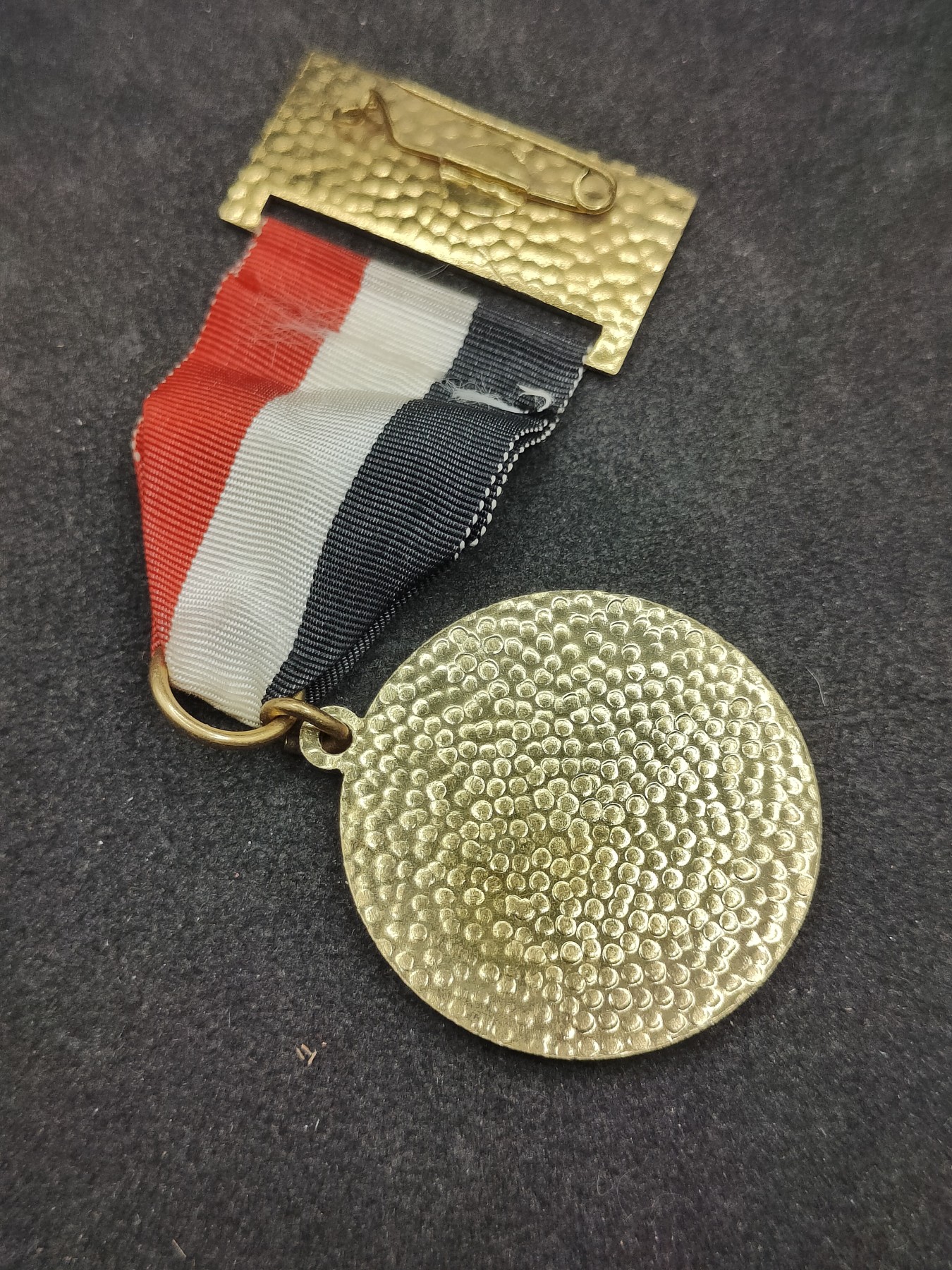 全场0元起拍 第114期 咸鱼国勋章拍卖专场 12月6日（周三）下午6：00开始 西德纪念章