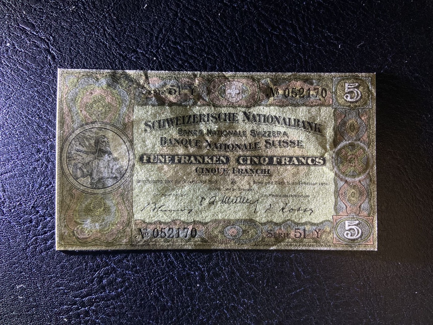 收藏联盟Quantum Auction 第308期拍卖  瑞士国民银行1952年5法郎 品相UNC 稀少全新 号码无4 票面轻微触碰痕