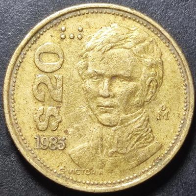 231202 墨西哥20比索厚铜币 年份随机21mm