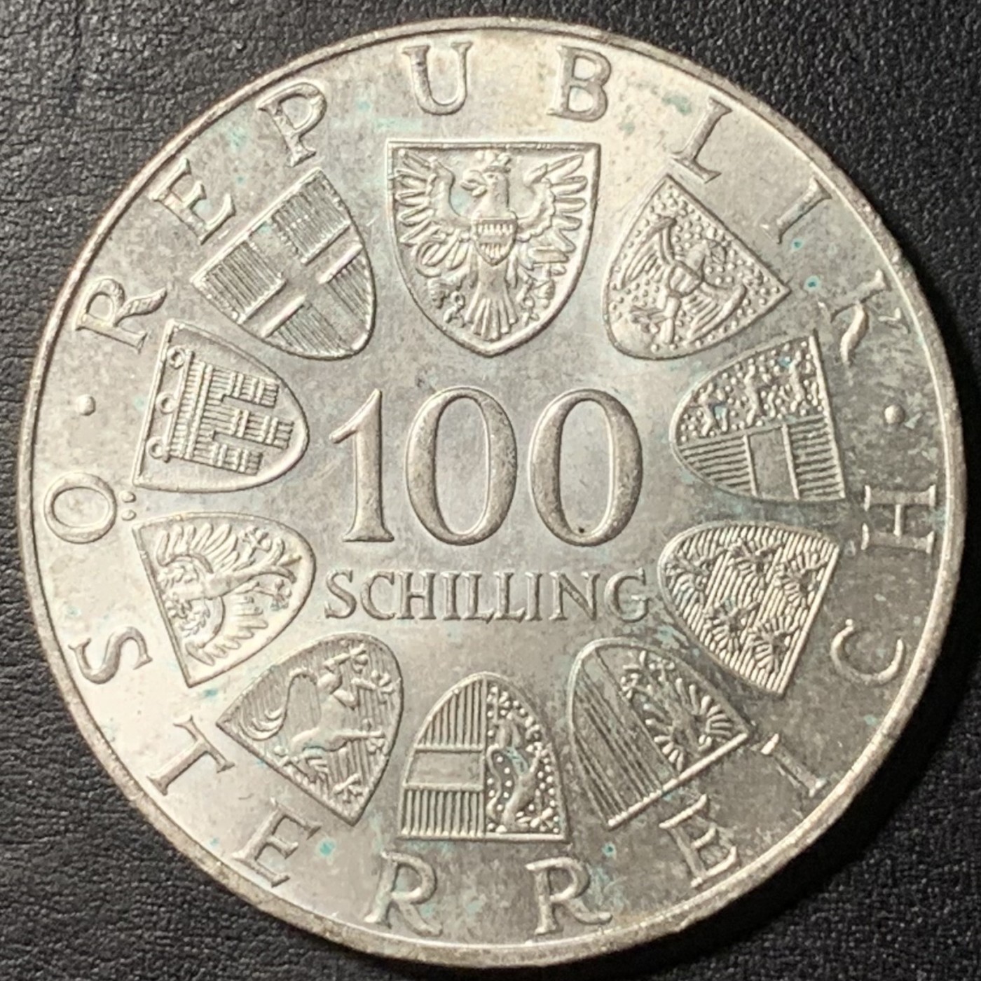 紫瑗钱币——第329期拍卖 奥地利 1976年 因斯布鲁克冬奥运 主会场 100先令 24克 0.64银 UNC
