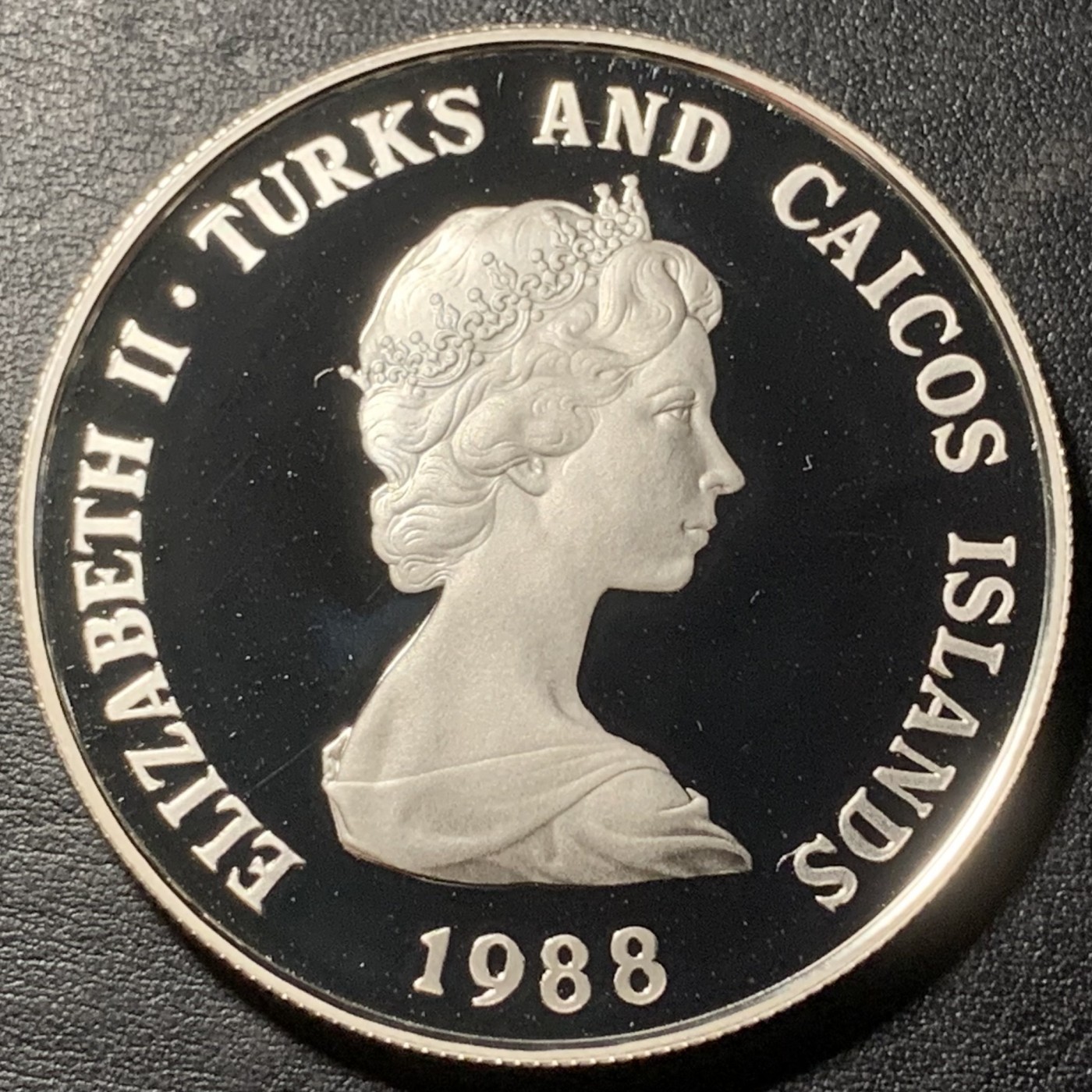 紫瑗钱币——第329期拍卖 特克斯与凯恩斯 1988年 WWF世界濒危野生动物 特克斯巨蜥 1克朗 28.28克 0.925银 精制