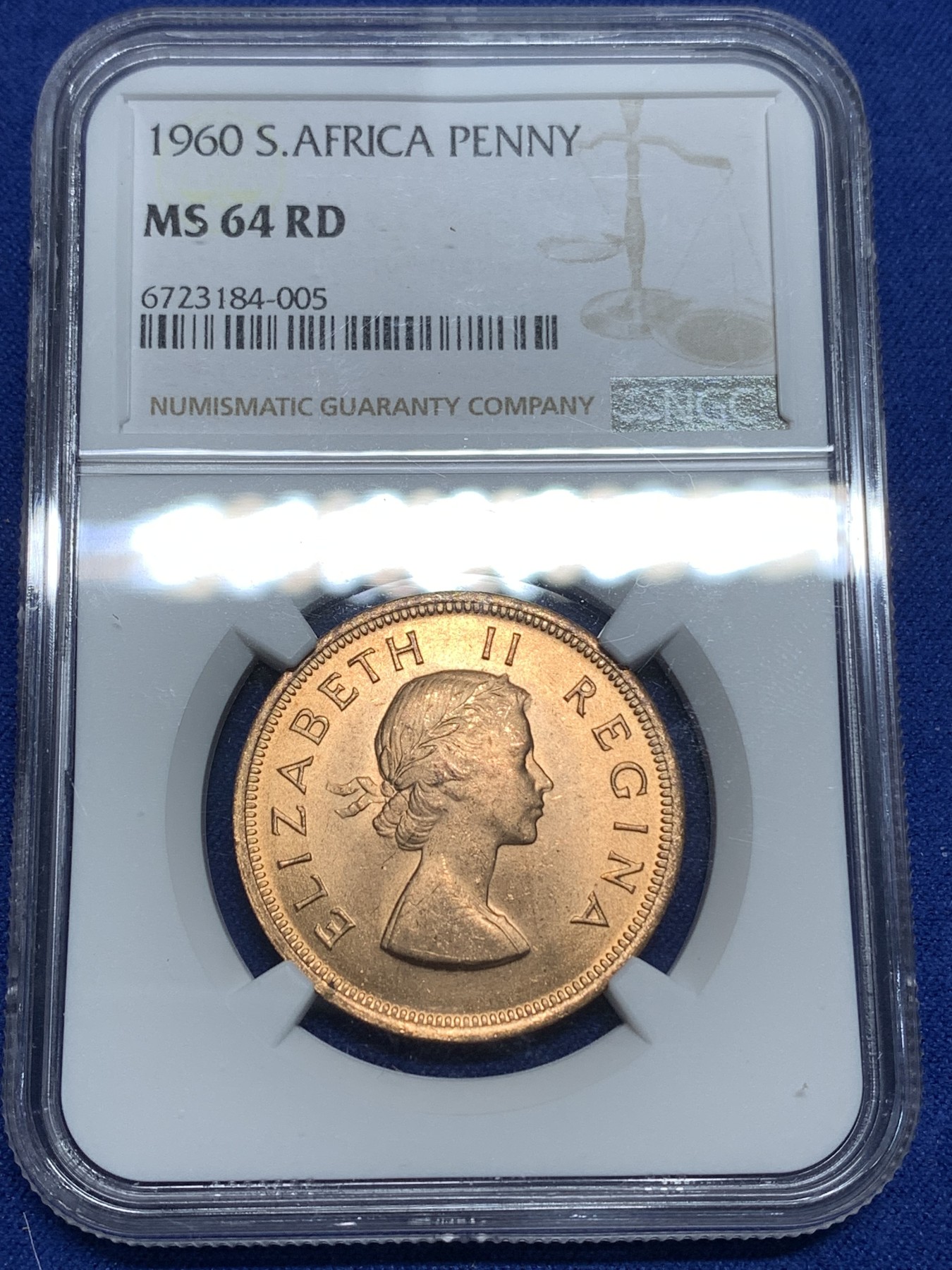 《竞宝斋》第221场-周日，周一 2场 (全场包邮) NGC-MS64 伊丽莎白二世1960年南非1便士铜币，光度好收藏一步到位