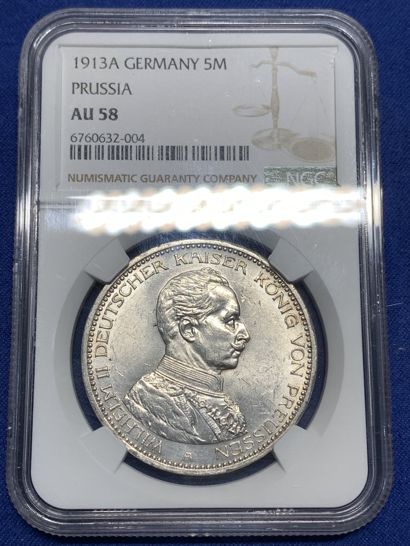 《竞宝斋》第221场-周日，周一 2场 (全场包邮) NGC-AU58 德国1913年普鲁士王国威廉二世戎装像5马克纪念银币，状态极佳，低评，状态和品质不输MS级品质，获得更高的评分数目才区区227枚。