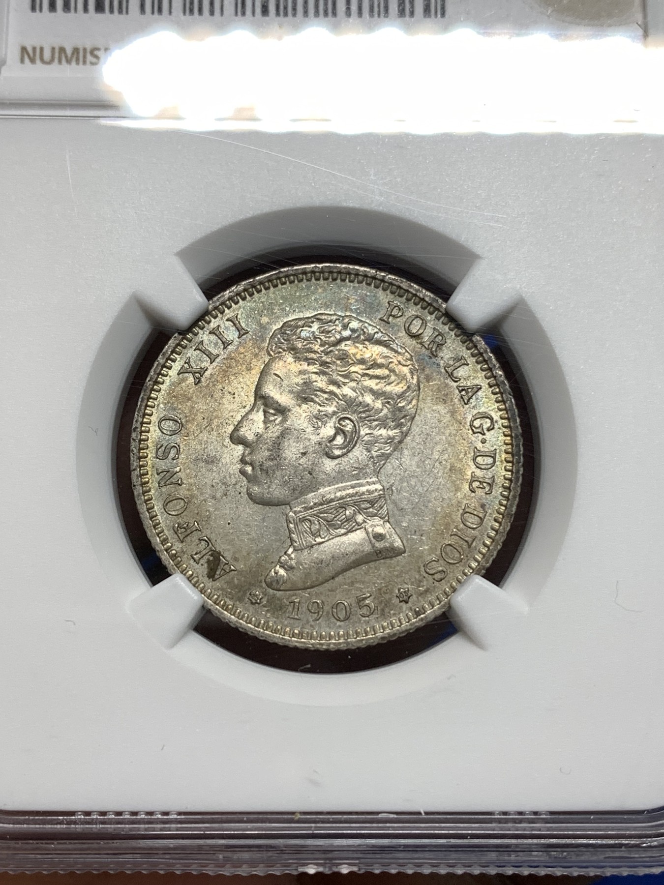 《竞宝斋》第221场-周日，周一 2场 (全场包邮) NGC-MS61 西班牙1905阿方索十三世2比塞塔银币