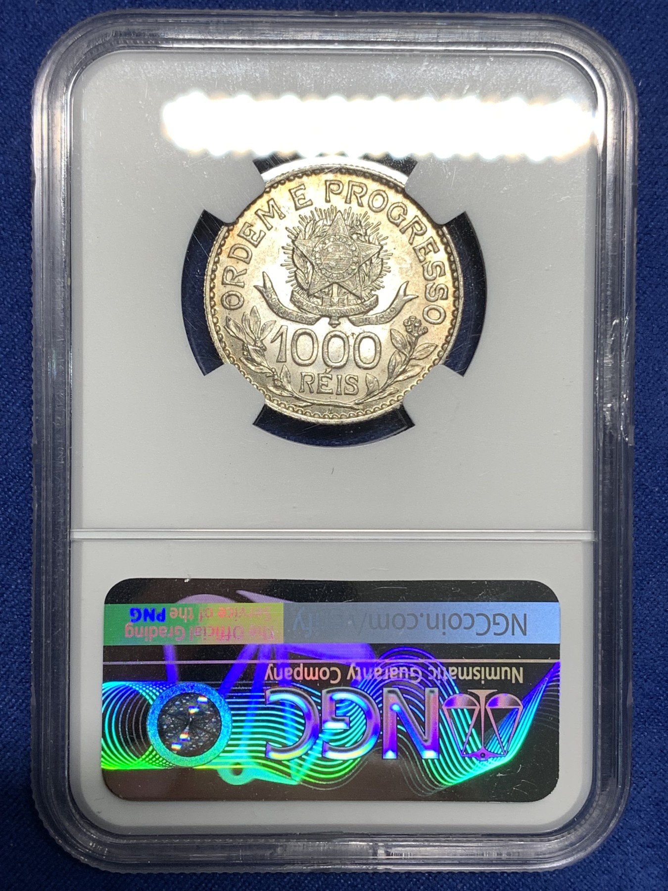 《竞宝斋》第221场-周日，周一 2场 (全场包邮) NGC MS64 巴西1913年美女1000瑞斯银币 高分好状态