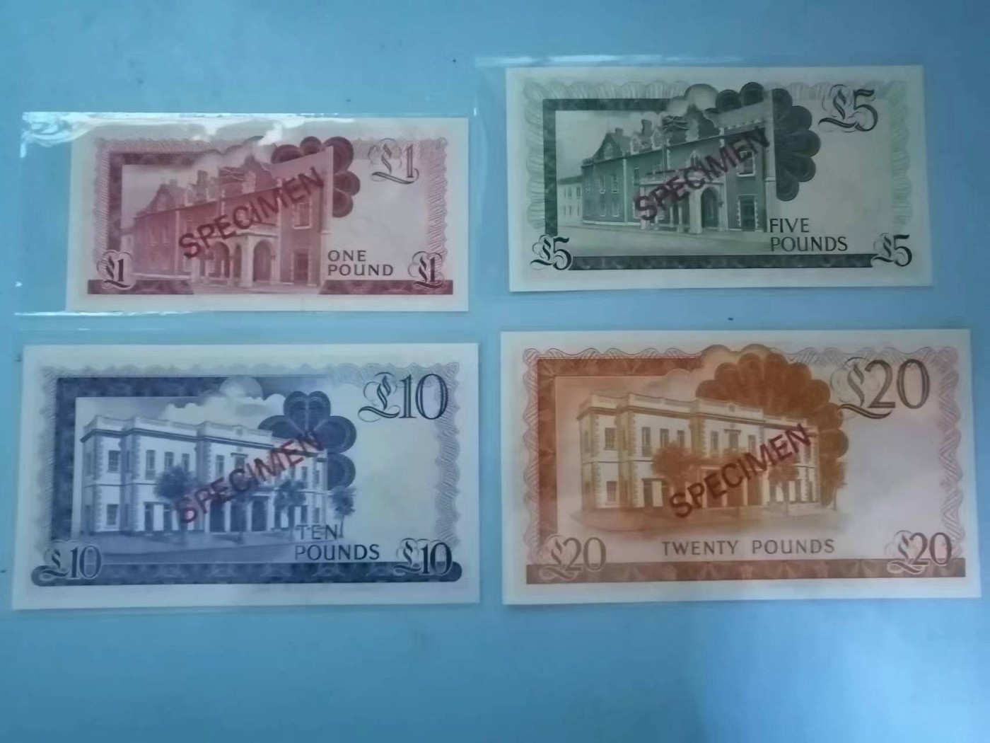 收藏联盟Quantum Auction 第308期拍卖  直布罗陀海峡1975年1到20镑全同号收藏样票 品相全新UNC 号码无4