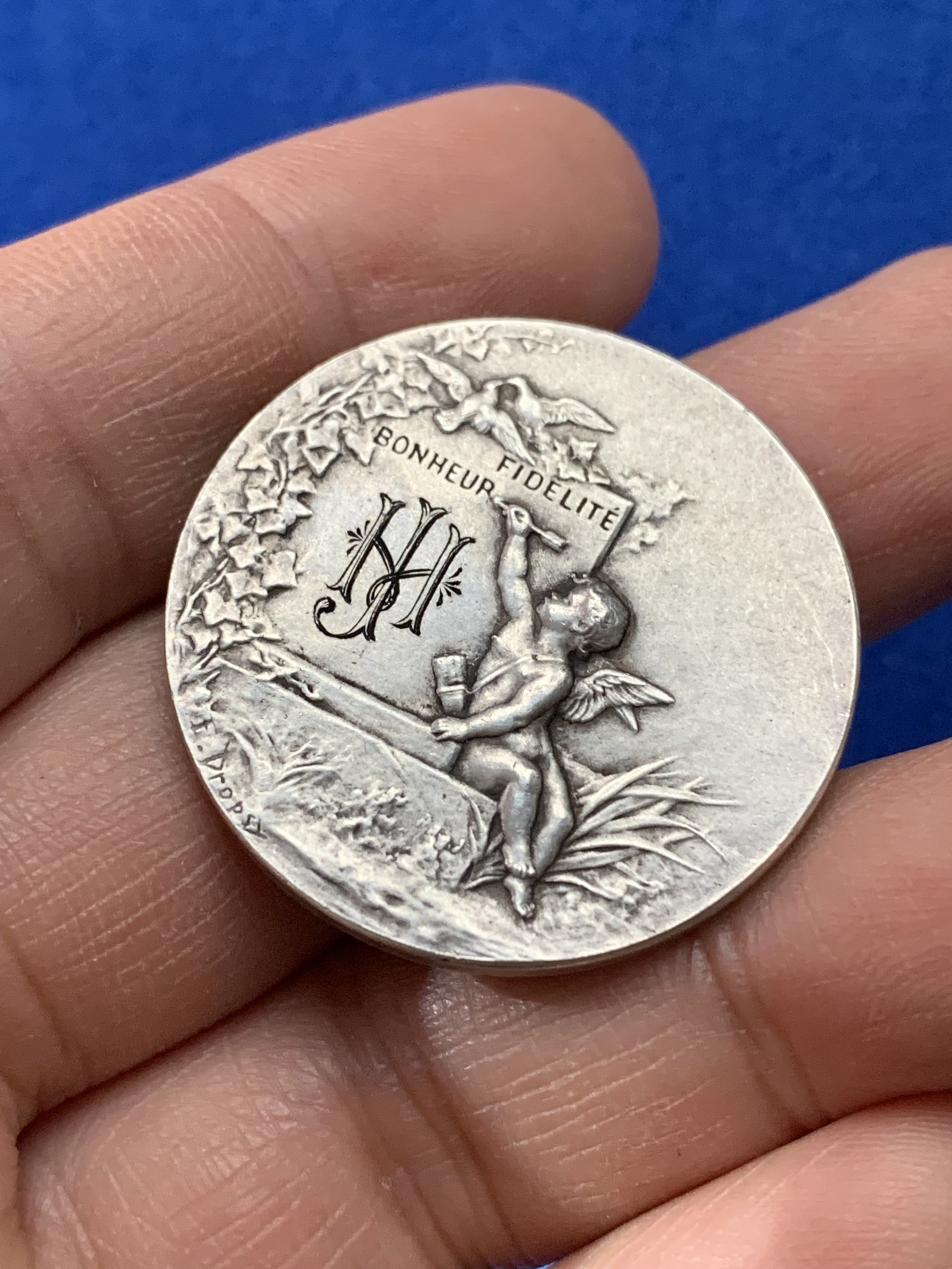 《竞宝斋》第221场-周日，周一 2场 (全场包邮) 1901年法国稀有婚礼银章 32.8毫米 16.5克 边铭 菱形 丰饶角argent银标