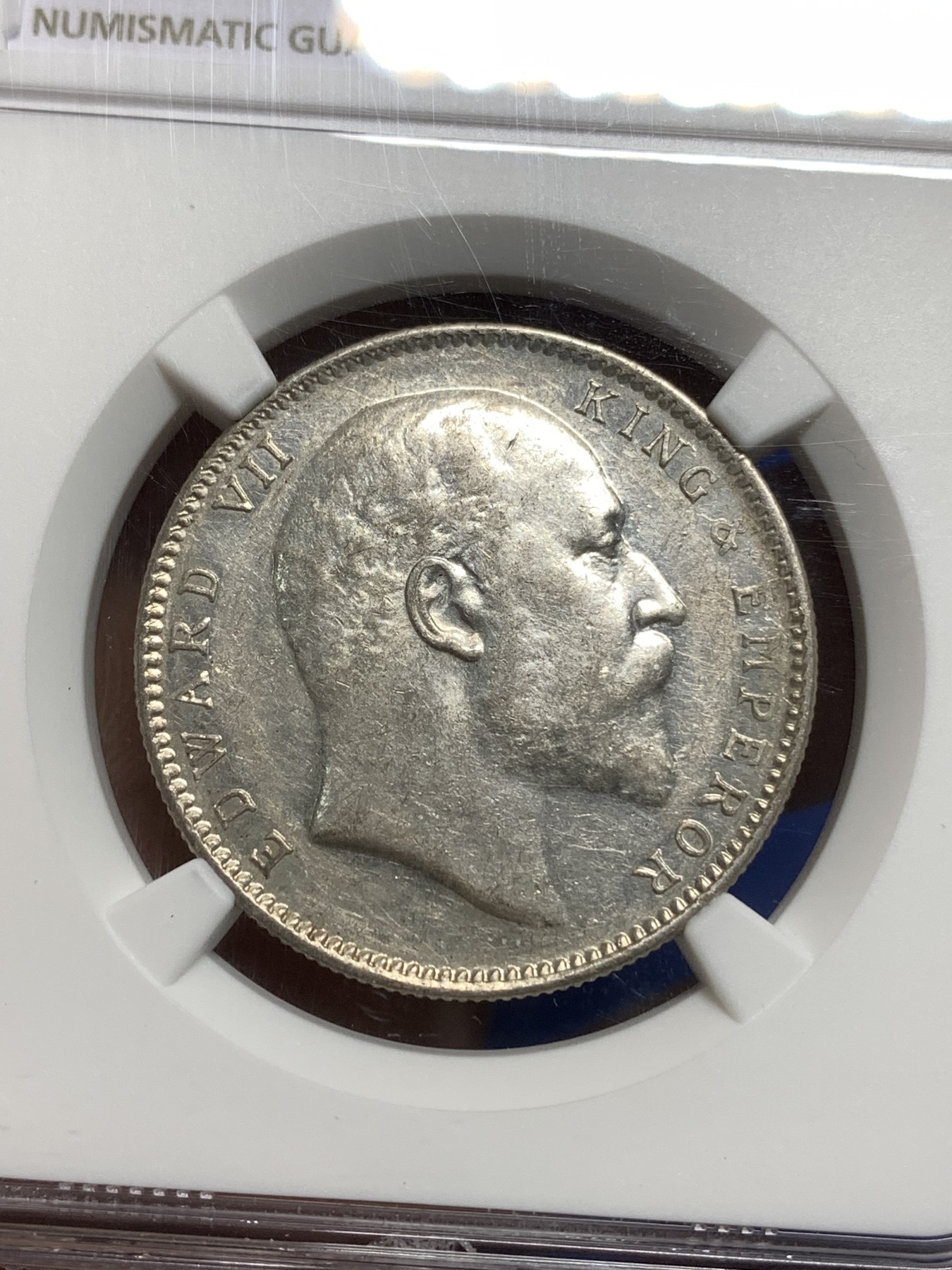 《竞宝斋》第221场-周日，周一 2场 (全场包邮) NGC AUD 印度1905年爱德华七世1卢比银币