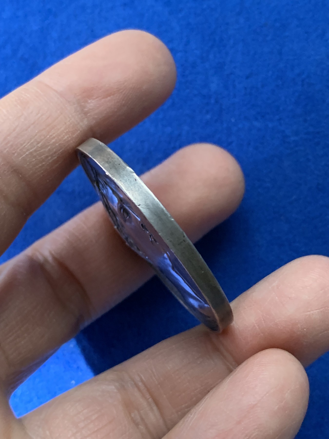 《竞宝斋》第221场-周日，周一 2场 (全场包邮) 1804法国拿破仑一世加冕银章 原铸 40.1毫米 30.4克 早期无边铭