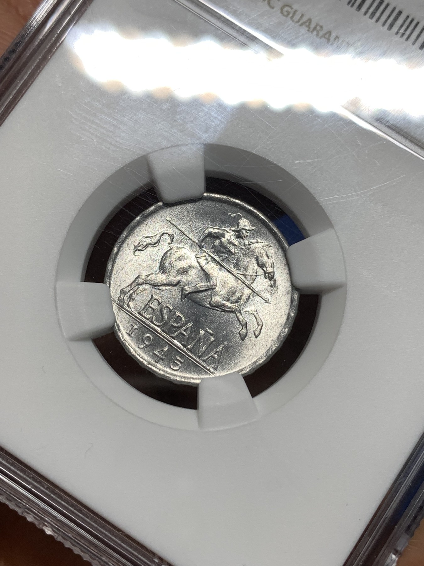 《竞宝斋》第221场-周日，周一 2场 (全场包邮) NGC MS64 西班牙1945年5分铝币