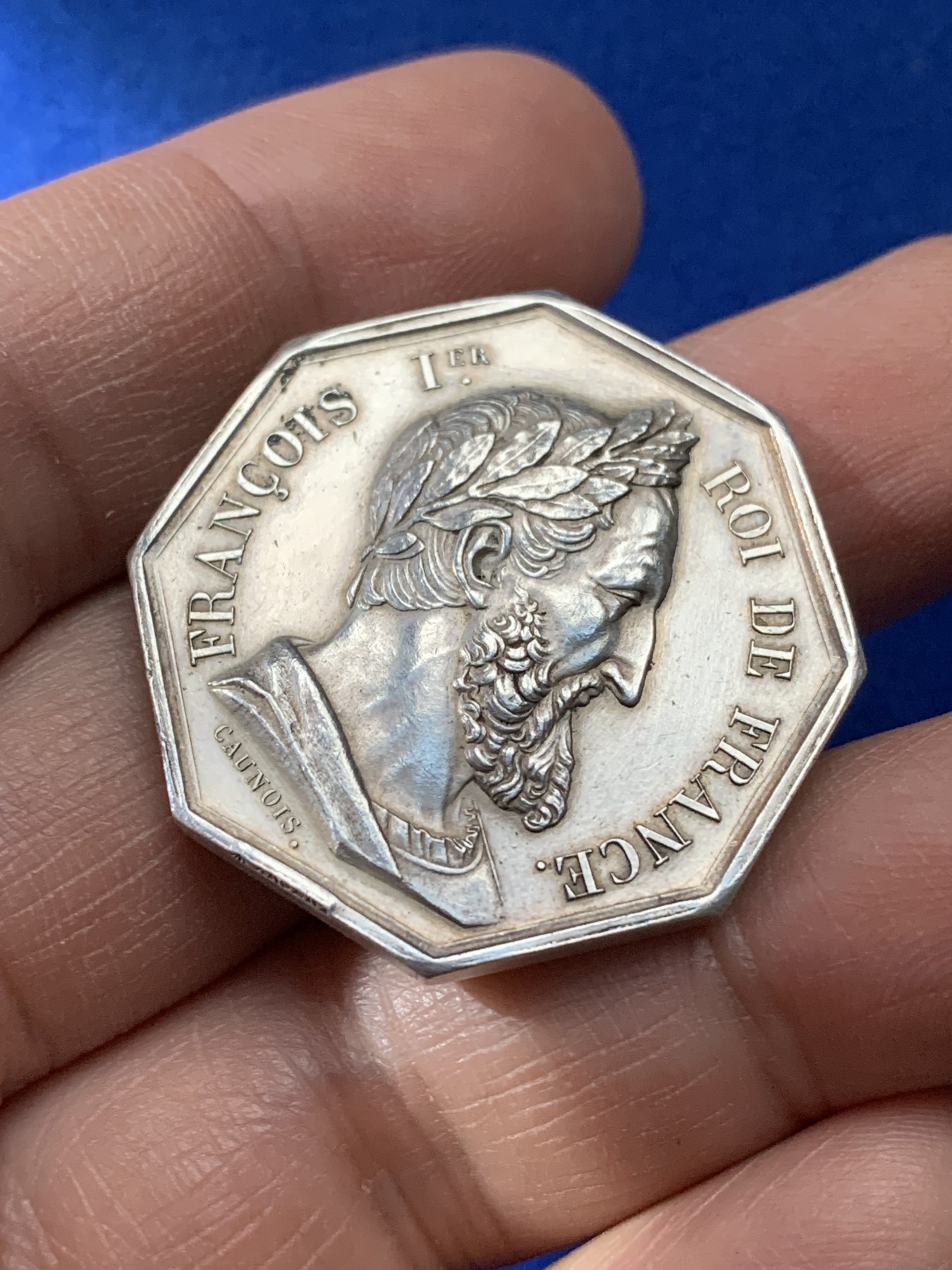 《竞宝斋》第221场-周日，周一 2场 (全场包邮) 法国1860-1879公证人八角银质代币，32.2mm，17.4克！蜜蜂银标边铭