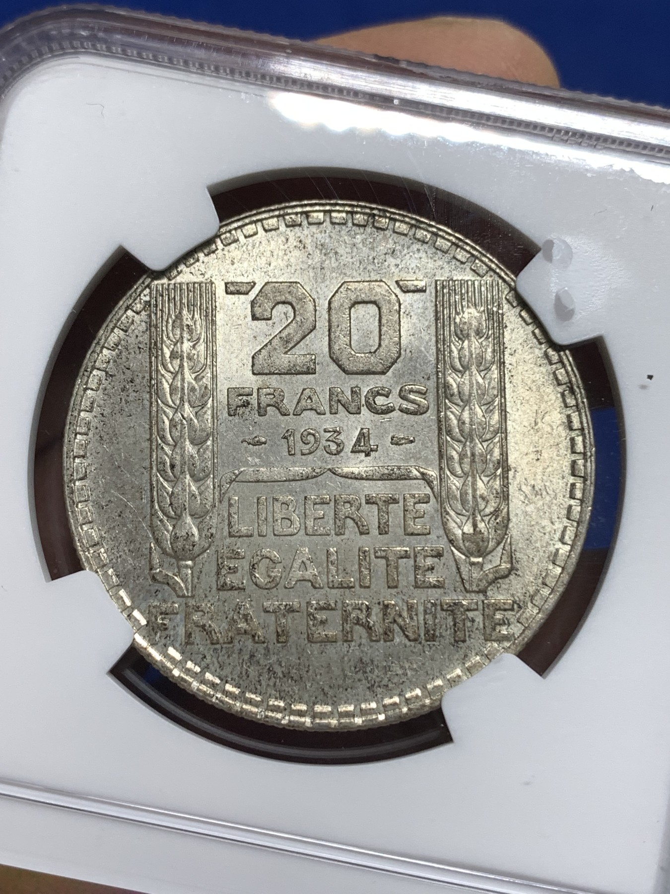 《竞宝斋》第221场-周日，周一 2场 (全场包邮) NGC-MS62 法国1934年 谷物女神20法郎大银币