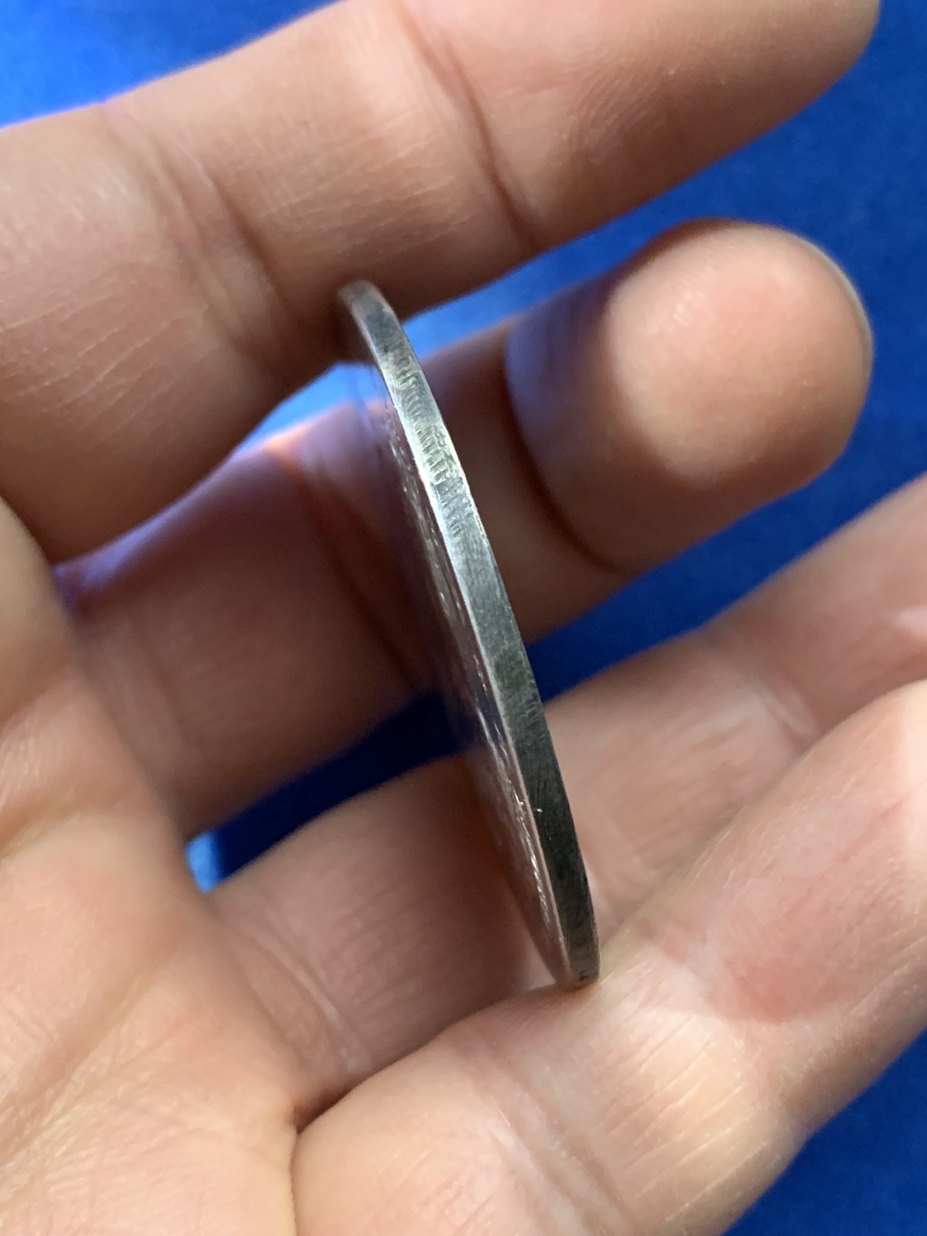 《竞宝斋》第221场-周日，周一 2场 (全场包邮) 意大利托斯卡纳 1807年 对面双人像10P大银币 此版稀少 顶部边齿有打磨痕迹 细节见图 26.68g