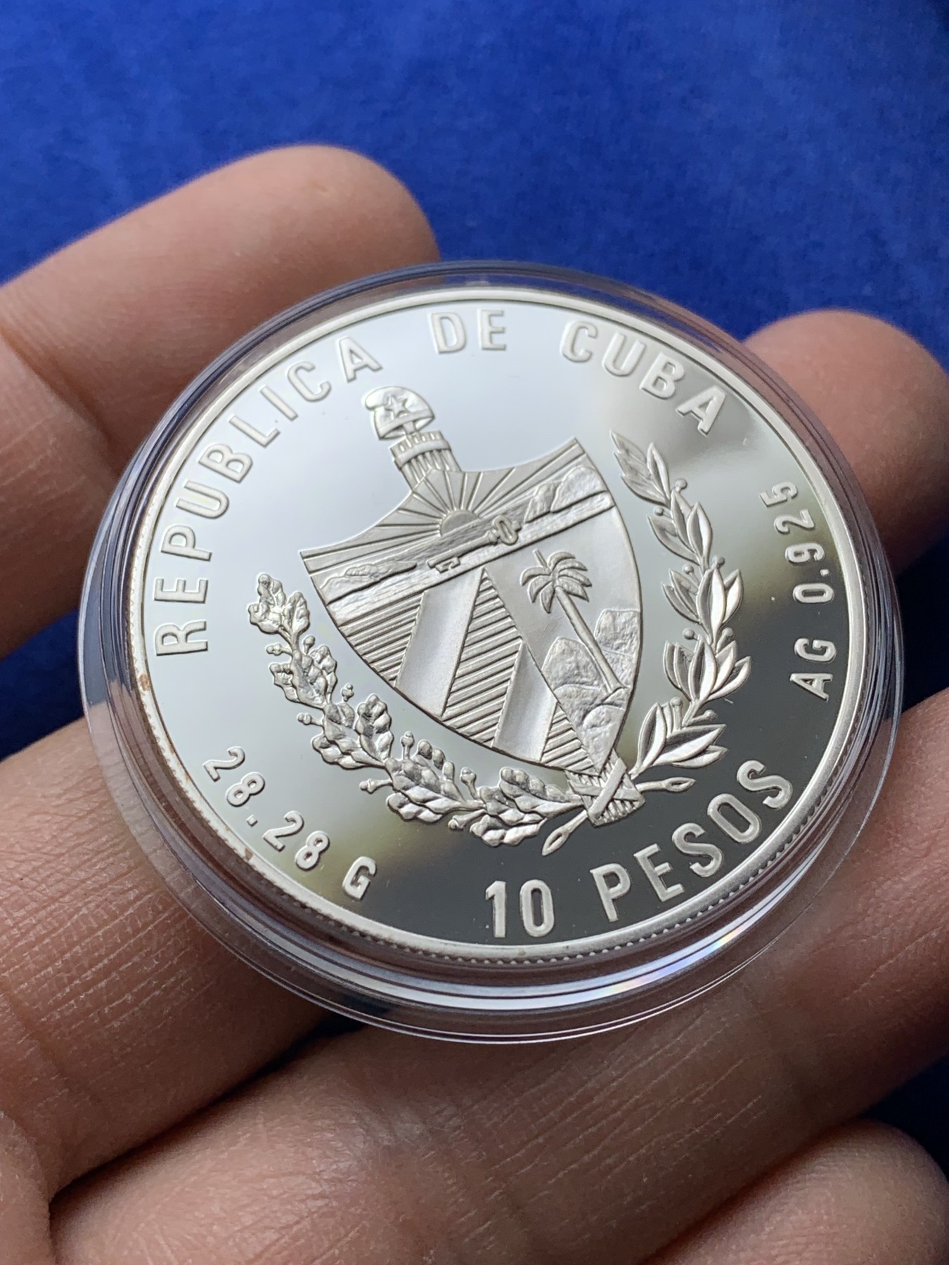 《竞宝斋》第221场-周日，周一 2场 (全场包邮) 古巴1995年纪念联合国成立50周年10比索银币 925银  28.28 克  38.61毫米