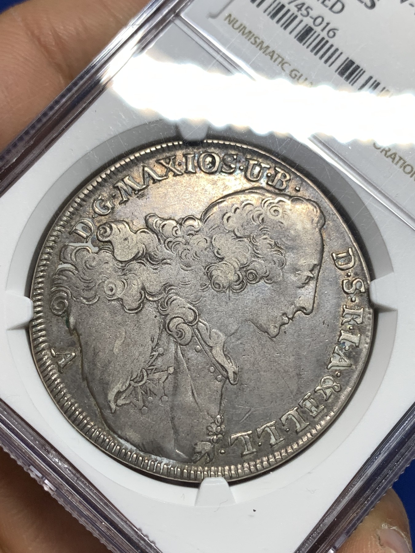 《竞宝斋》第221场-周日，周一 2场 (全场包邮) NGC VFD 德国巴伐利亚 1765年 圣母抱婴 大泰勒 银币 原味好品 。