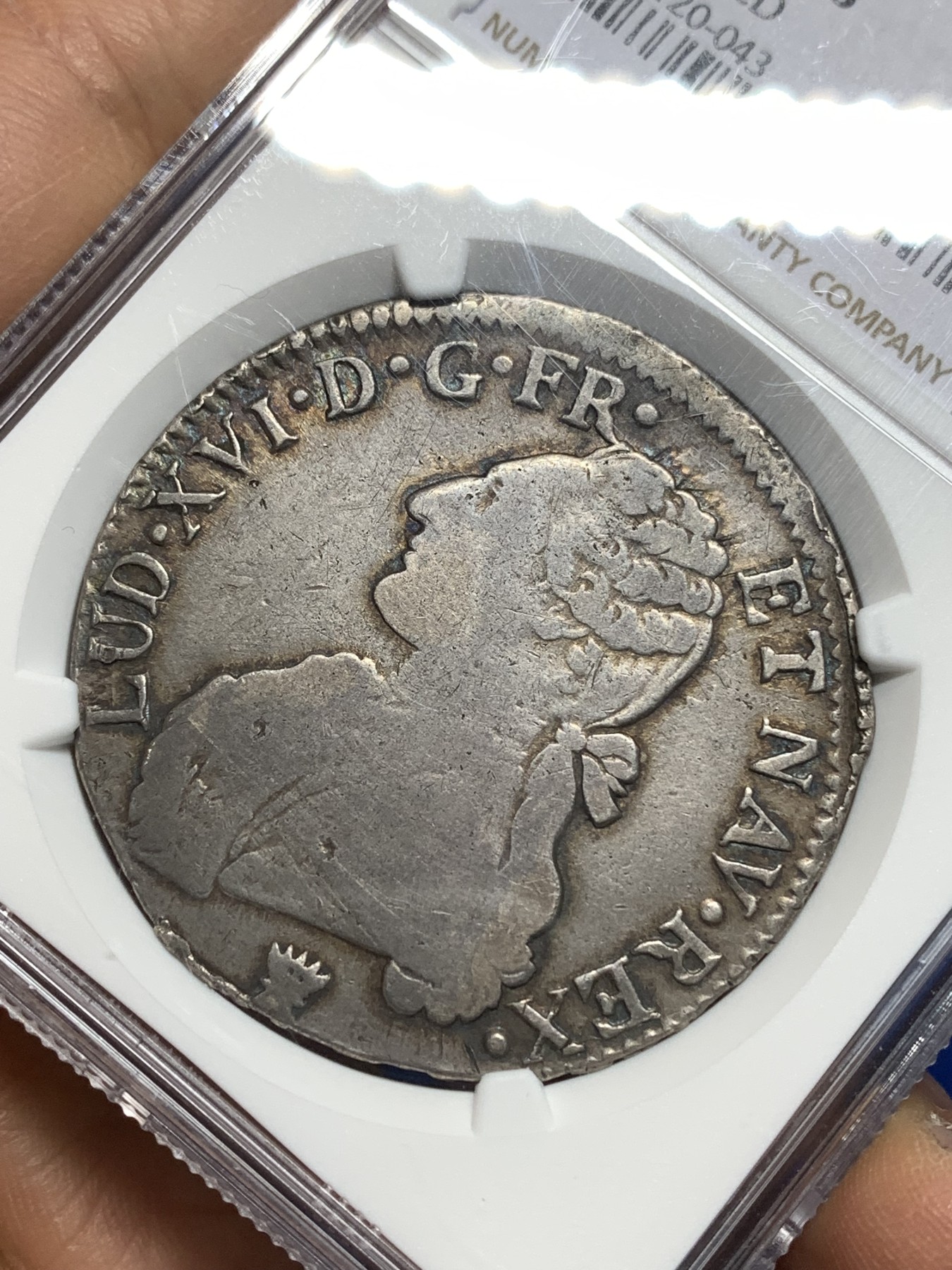 《竞宝斋》第221场-周日，周一 2场 (全场包邮) NGC VF 法国1785年I版路易十六1埃居大银币 原味流通好品