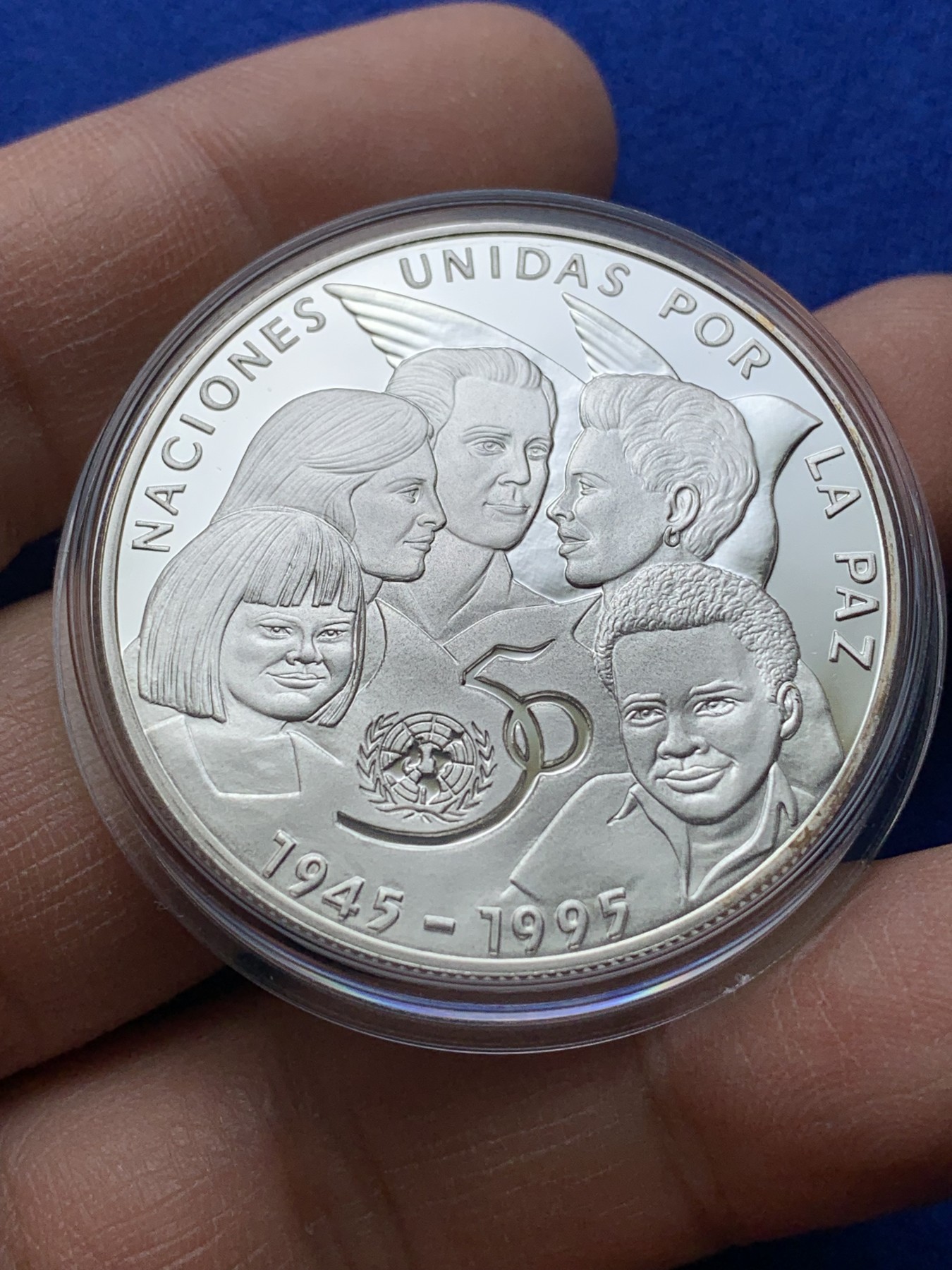 《竞宝斋》第221场-周日，周一 2场 (全场包邮) 古巴1995年纪念联合国成立50周年10比索银币 925银  28.28 克  38.61毫米