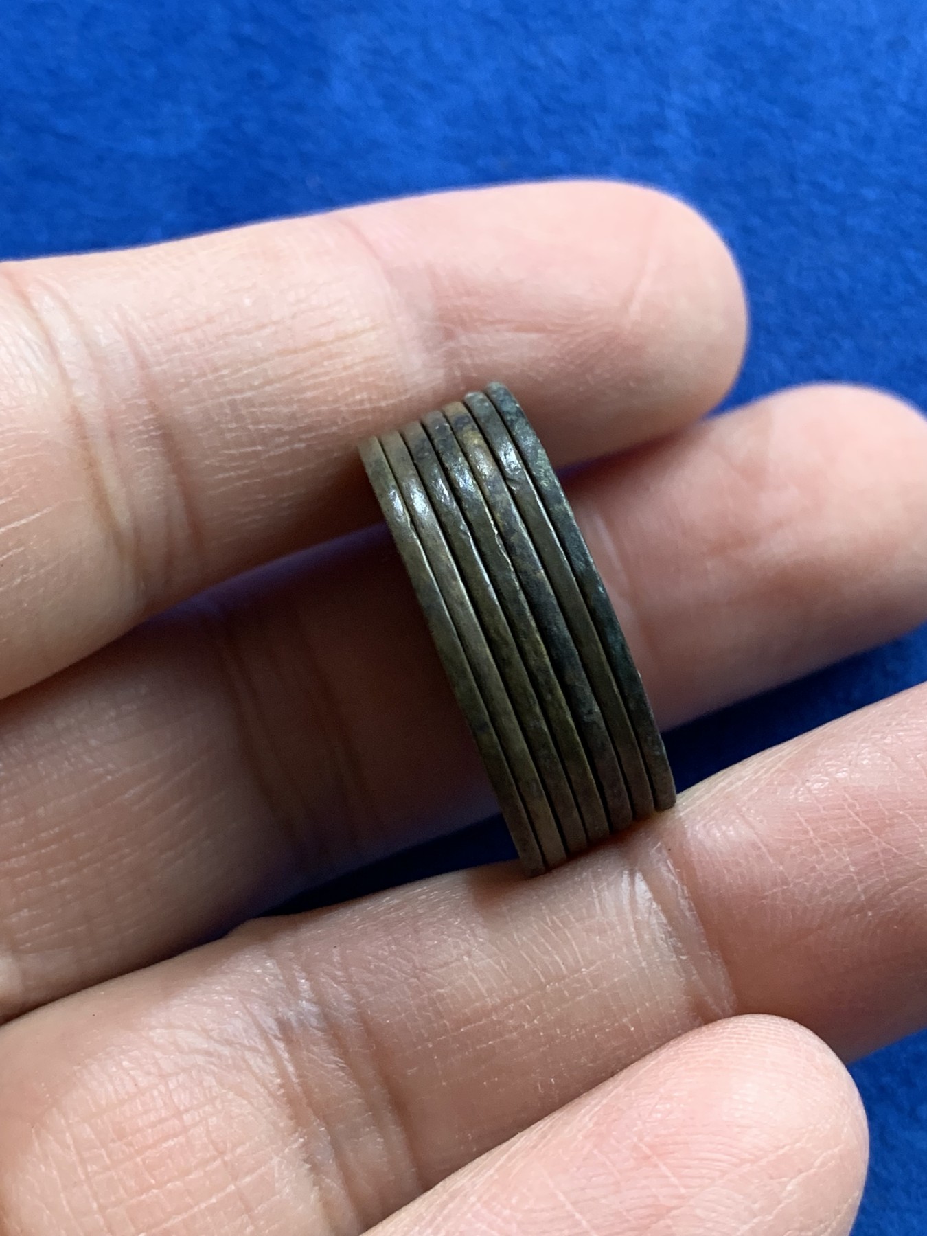 《竞宝斋》第221场-周日，周一 2场 (全场包邮) 7枚一组 清光绪通宝宝广局背库平一钱机制币