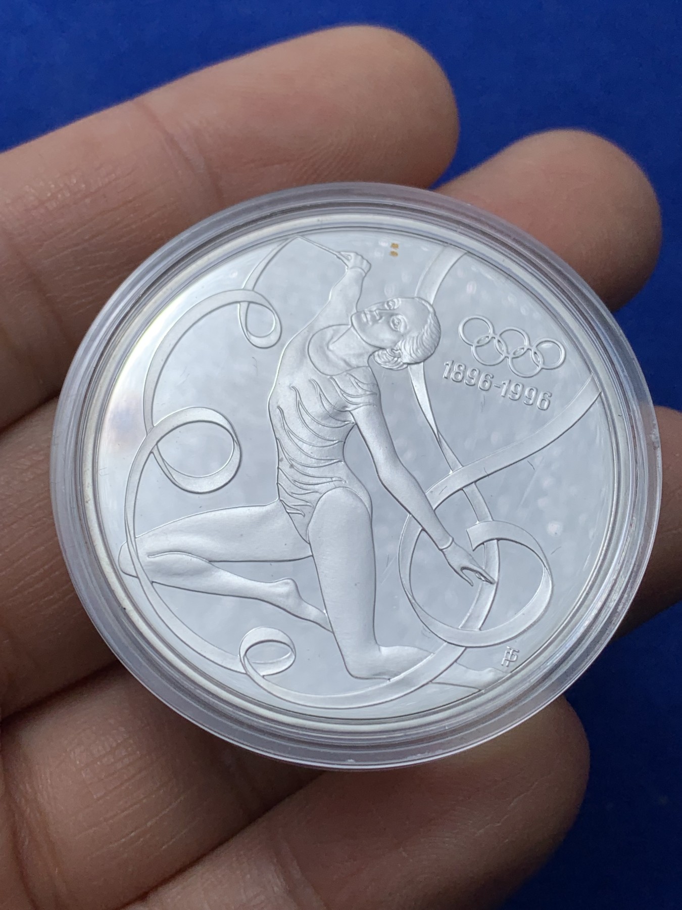 《竞宝斋》第221场-周日，周一 2场 (全场包邮) 奥地利1996年奥运百年-体操艺术获奖银币-200先令 (1盎司)