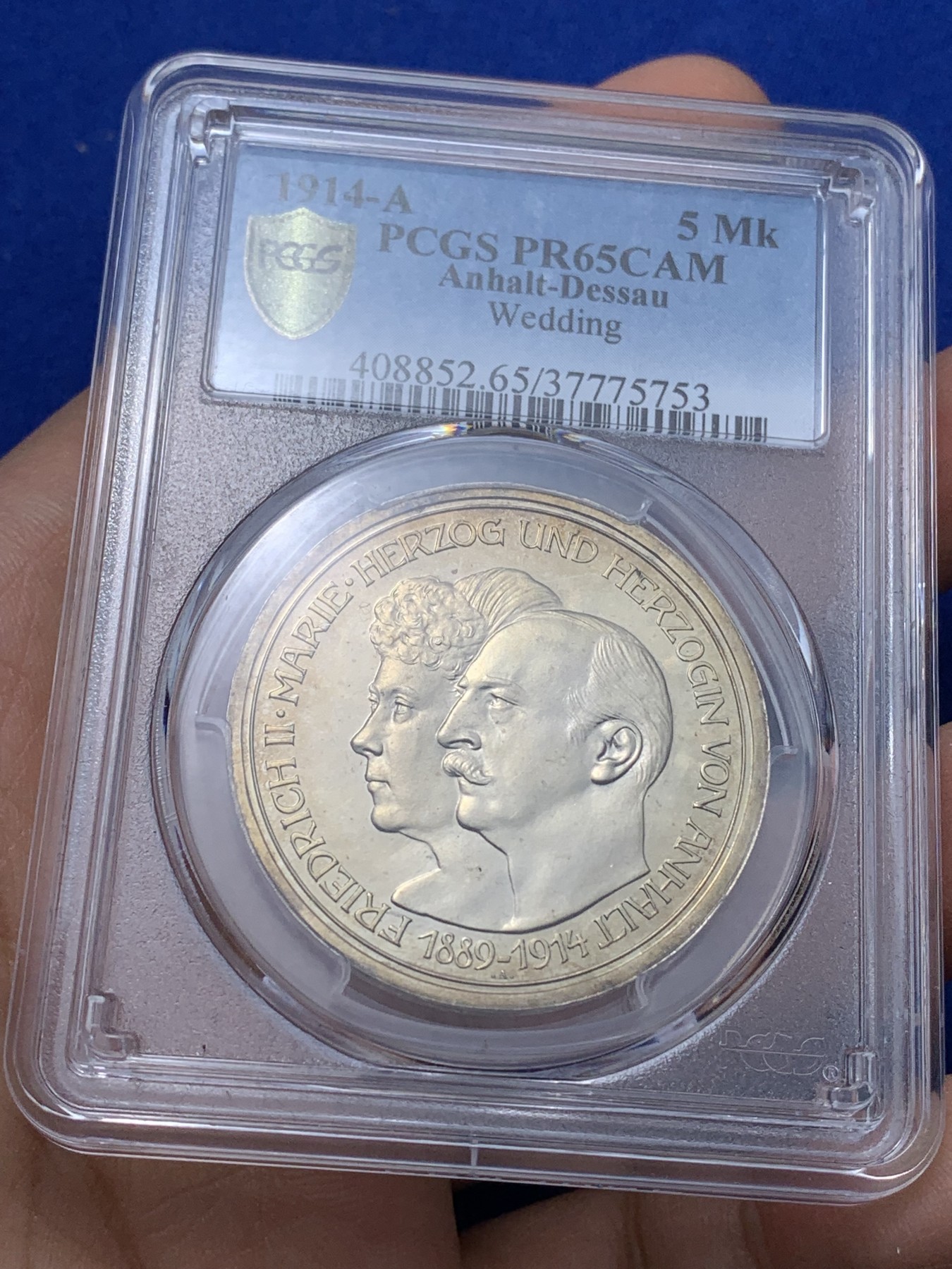 《竞宝斋》第221场-周日，周一 2场 (全场包邮) PCGS-PR65CAM,德国1914年安哈特德绍，结婚纪念5马克精制银币，金色靓丽包浆，高分精铸马克愈发稀少