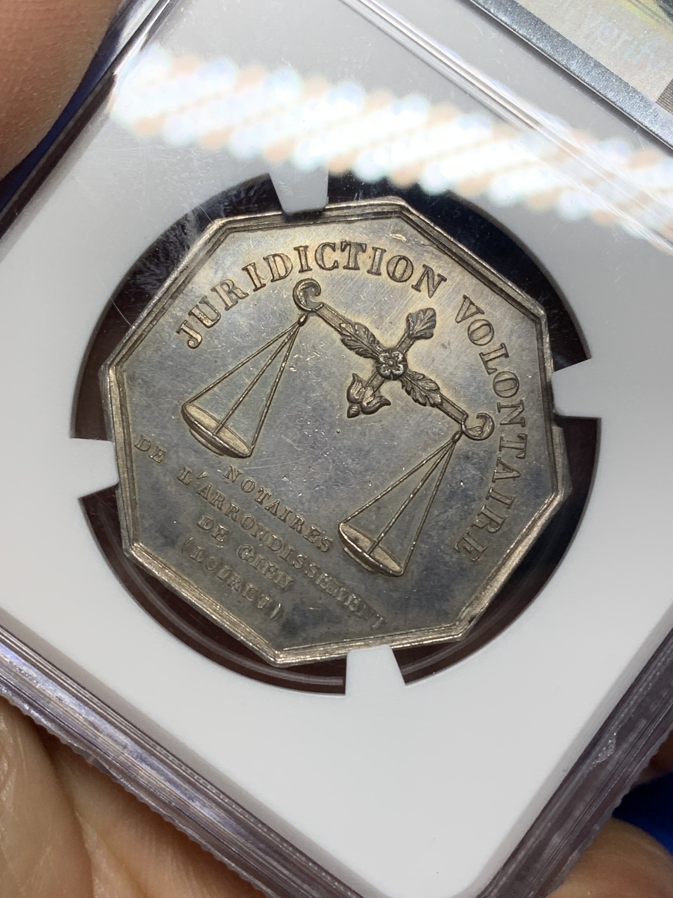 《竞宝斋》第221场-周日，周一 2场 (全场包邮) NGC MS63 法国 菲利普像 勒鲁吉市 公证处 银质八角代币 少见品种