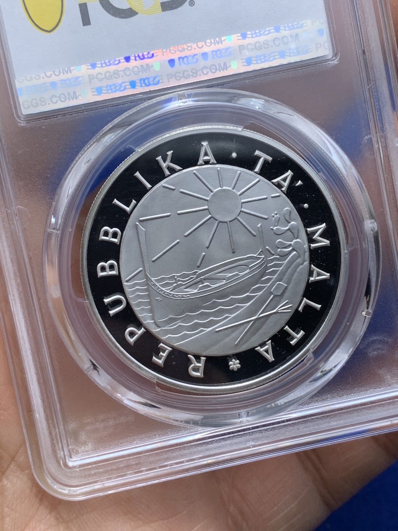 《竞宝斋》第221场-周日，周一 2场 (全场包邮) PCGS金盾 PR68DCAM 马耳他1981年儿童年纪念5镑精制大银币