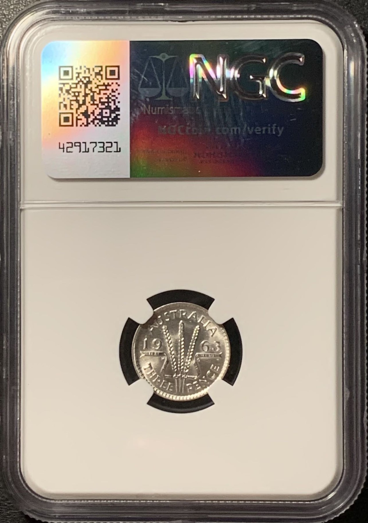 紫瑗钱币——第329期拍卖 澳大利亚 1963年 伊丽莎白二世 3便士 银币 NGC UNC Detail