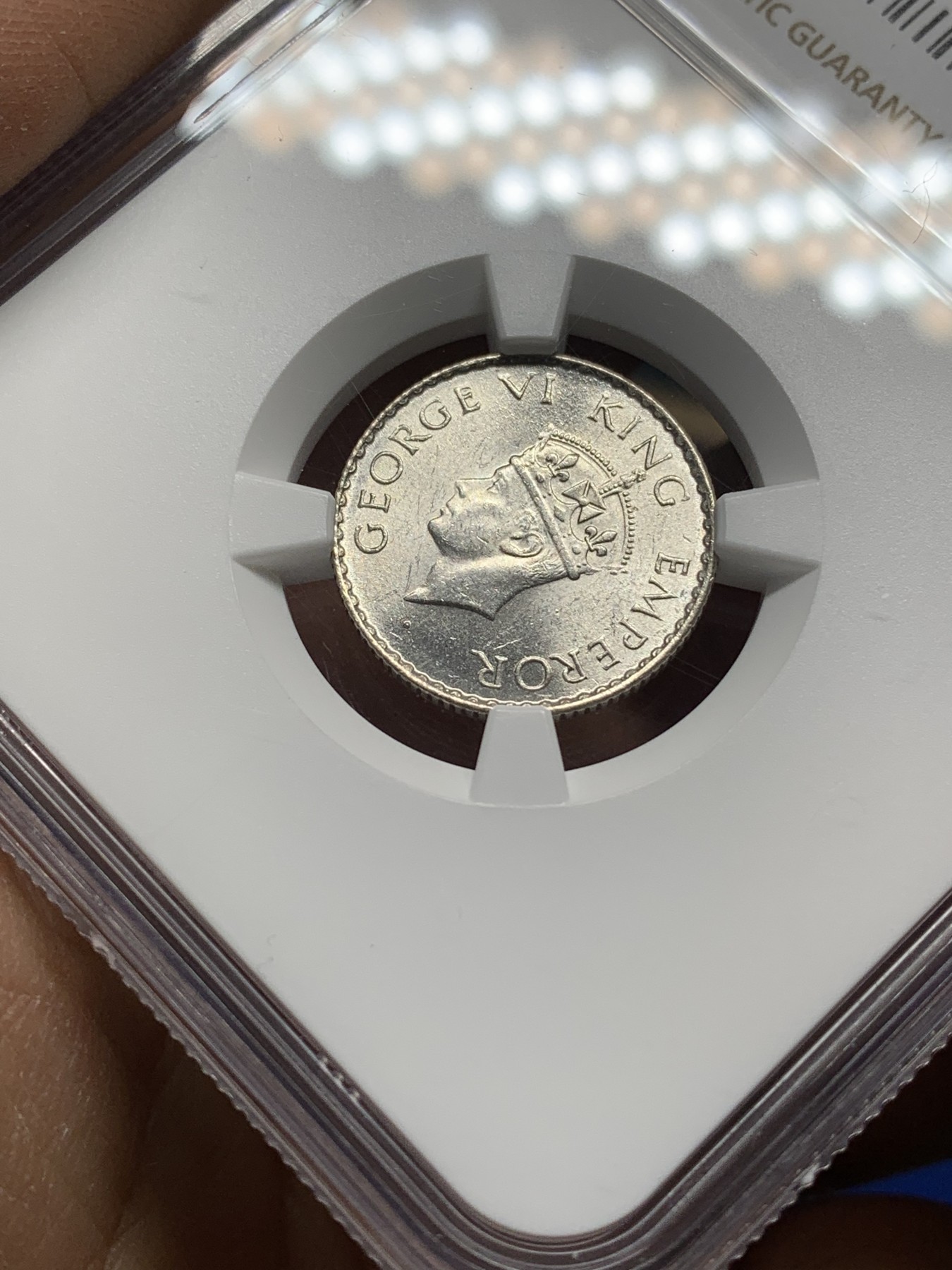 《竞宝斋》第221场-周日，周一 2场 (全场包邮) NGC-MS64 英属印度 1940年C版 乔治六世1/4卢比 key年份版别 卷拆品